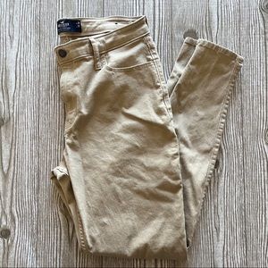 Hollister Khakis High Rise Super Skinny
